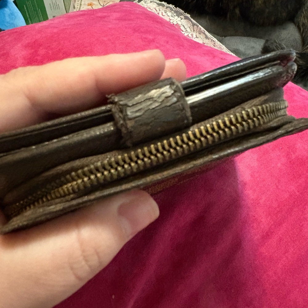 Louis Vuitton Monogram Compact Wallet - Picture 12 of 12